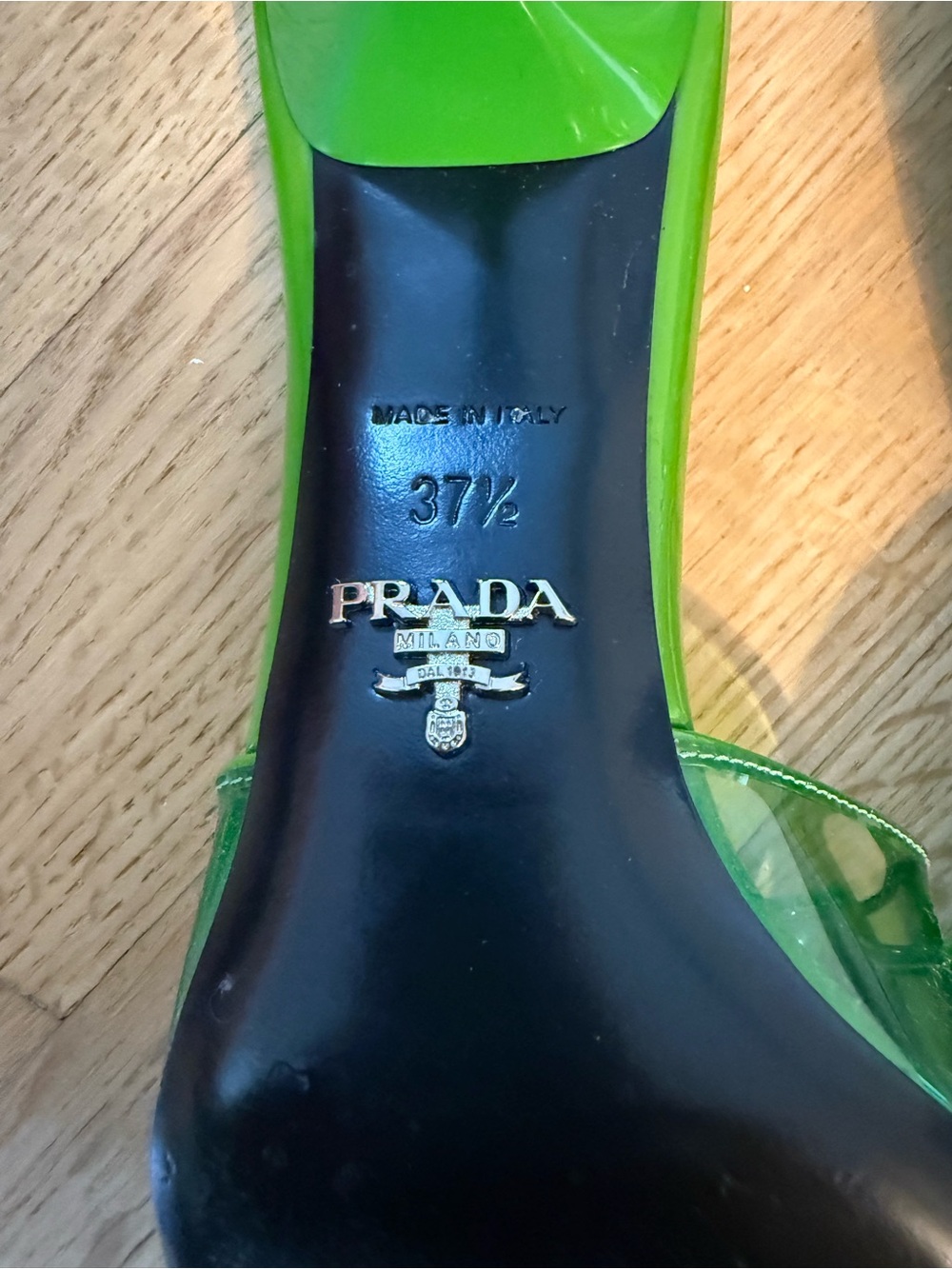 Prada Neon Green Patent PVC Triangle Logo Slides Size 37.5 Fits US 7.5 w/ Box - Picture 7 of 10